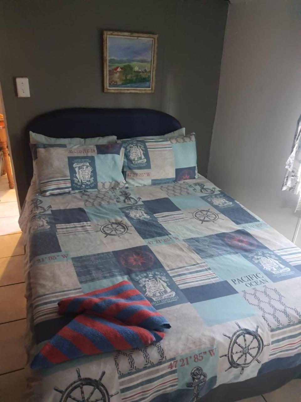 Chalet 2 Camping Style At Cynthias Country Outside Bathrooms Hartbeespoort Exterior photo